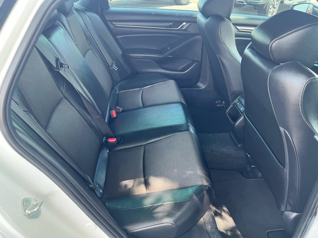 Used 2022 Honda Accord Sport image 19