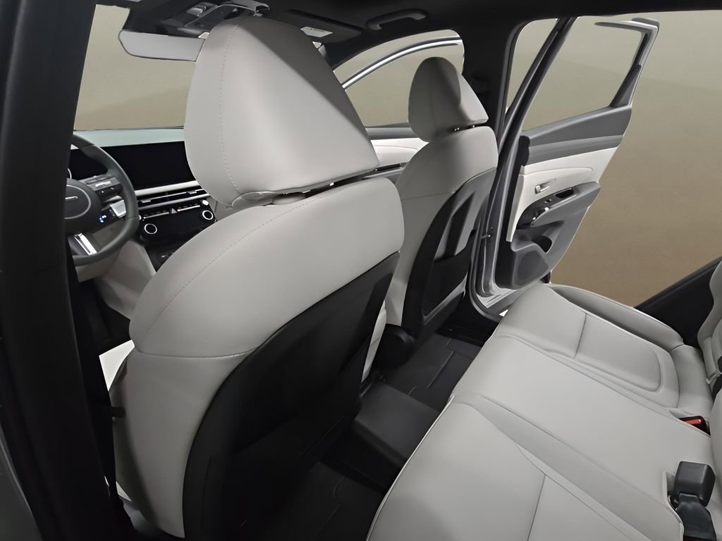 New 2026 Hyundai Tucson Limited image 14