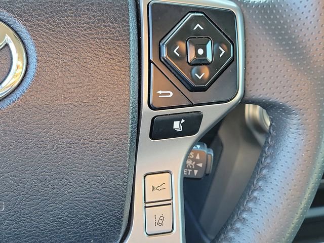 Used 2024 Toyota 4Runner SR5 AWD/4WD image 25