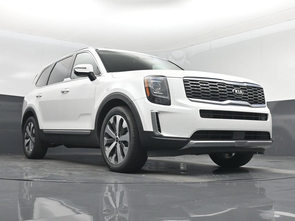 Used 2020 Kia Telluride S AWD/4WD image 32