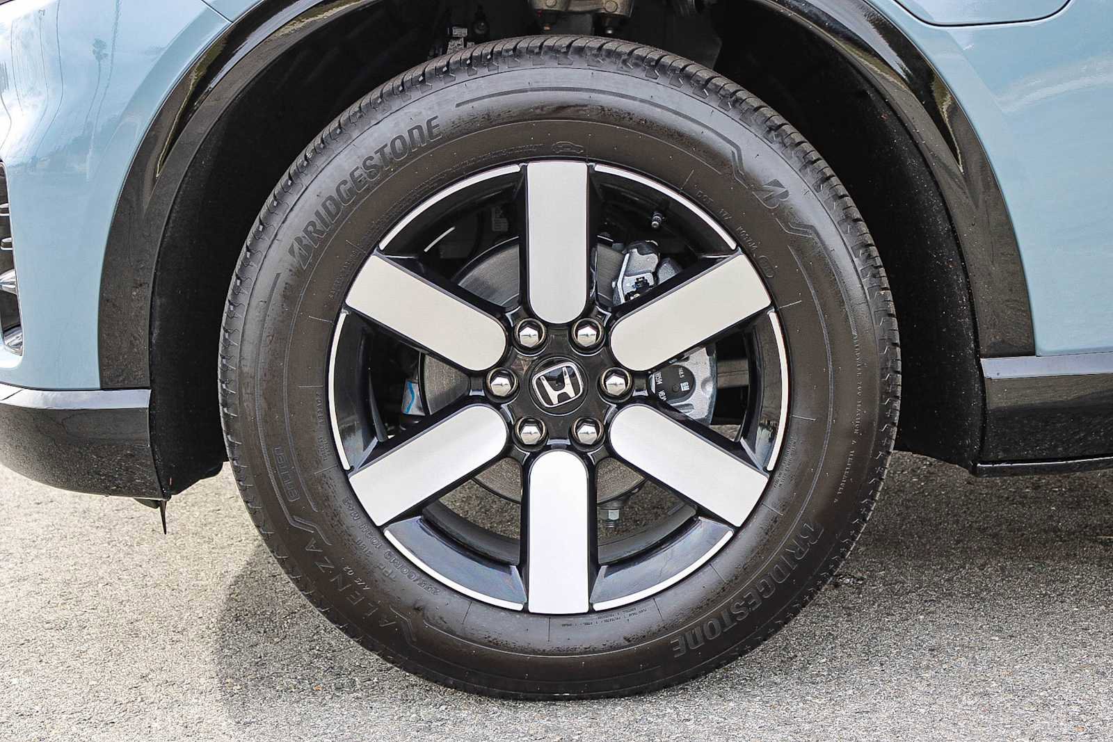 Certified 2026 Honda Prologue Touring image 9