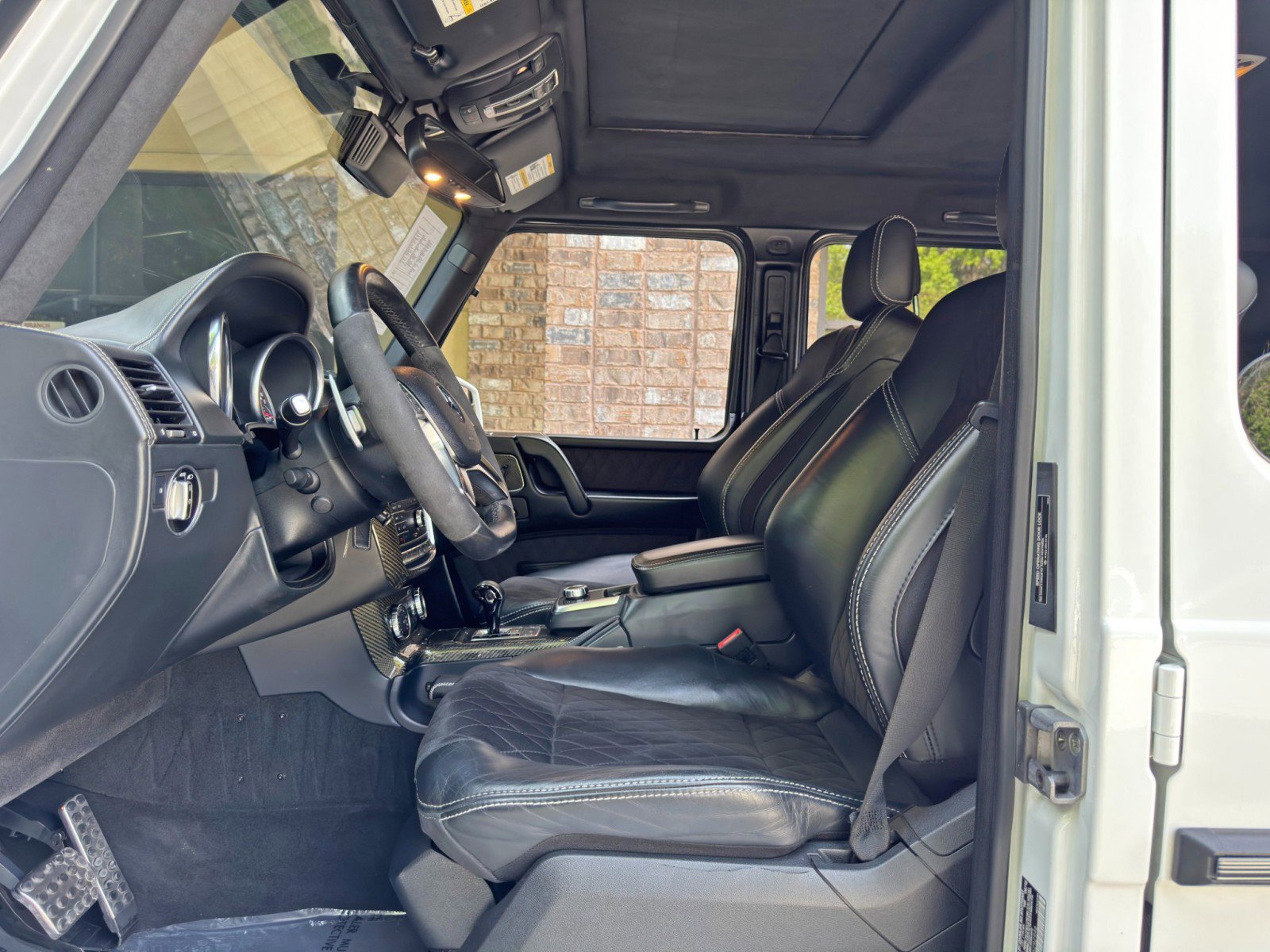 Used 2018 Mercedes-Benz G 550 Squared image 17