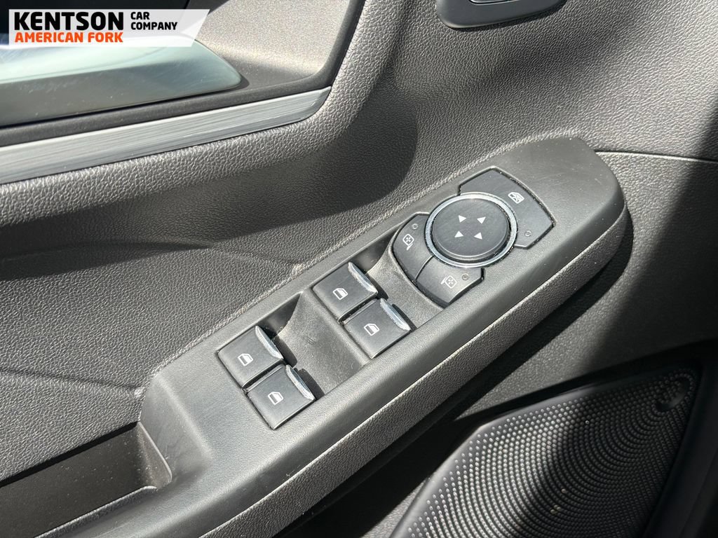 Used 2024 Ford Escape Platinum AWD/4WD image 18