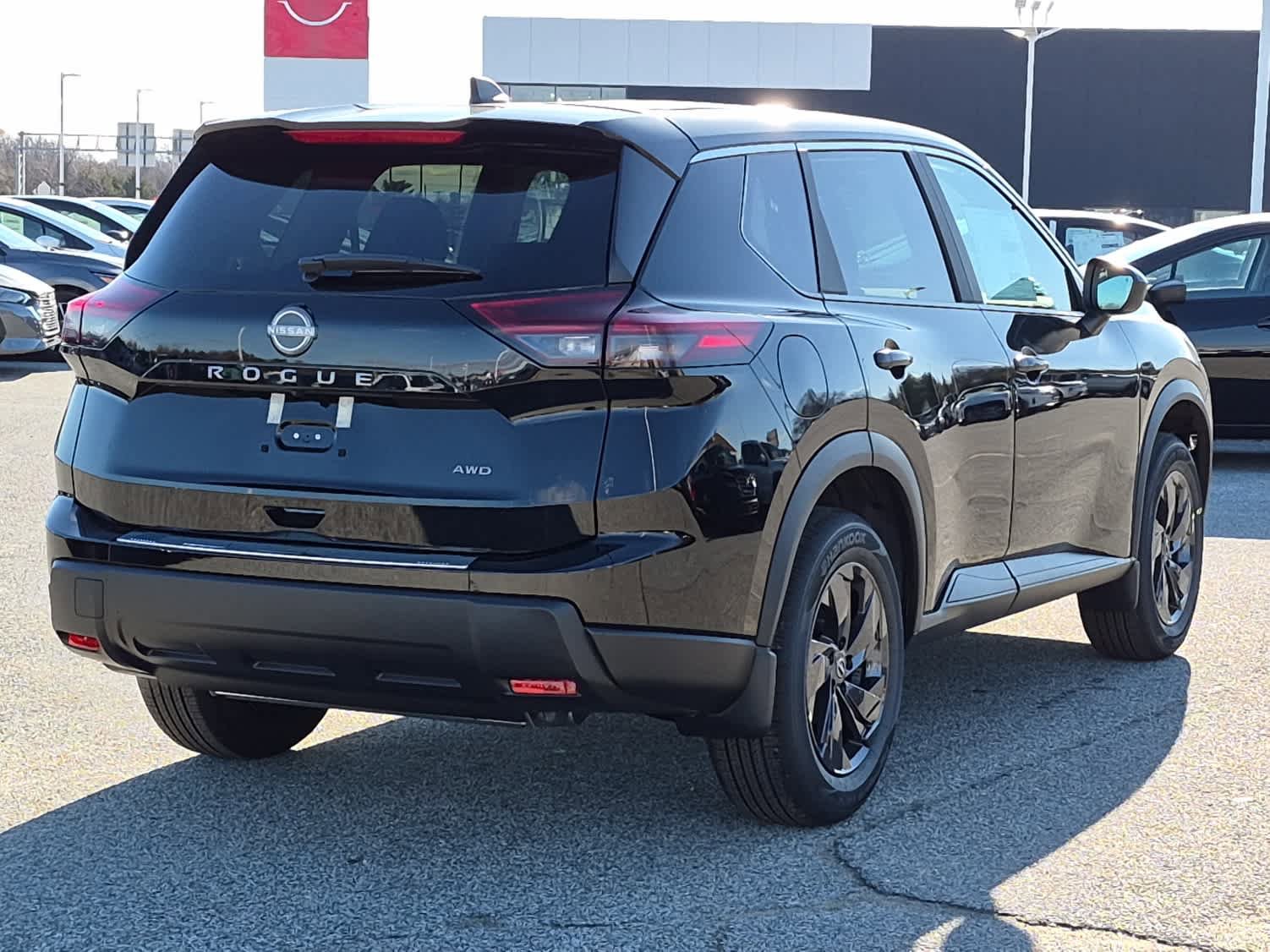 New 2026 Nissan Rogue SV w/ Cold Weather Package AWD/4WD image 3