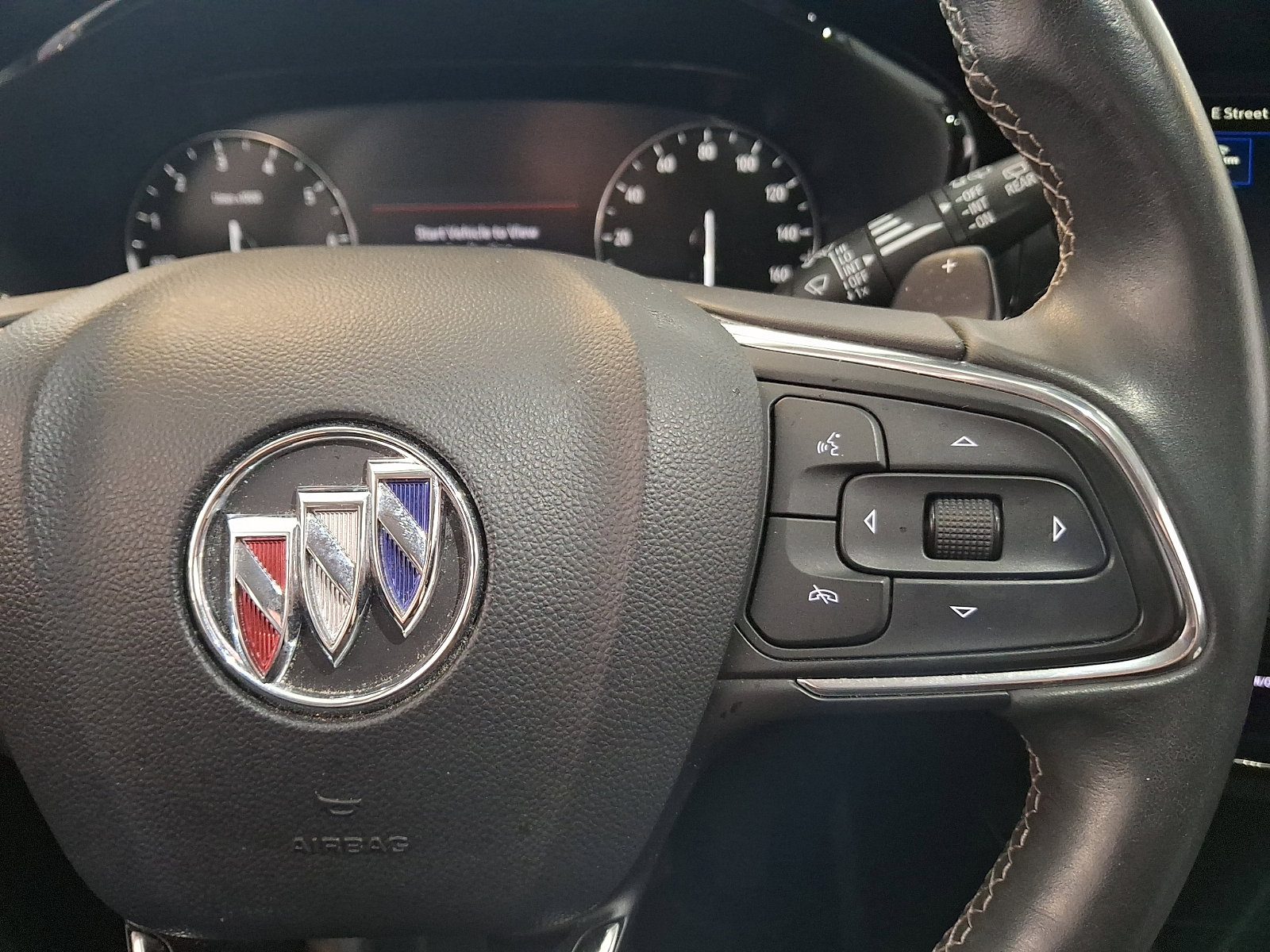Certified 2022 Buick Envision Preferred FWD image 20