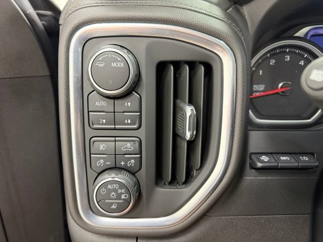 Certified 2022 Chevrolet Silverado 1500 LTZ w/ LTZ Premium Package AWD/4WD image 17