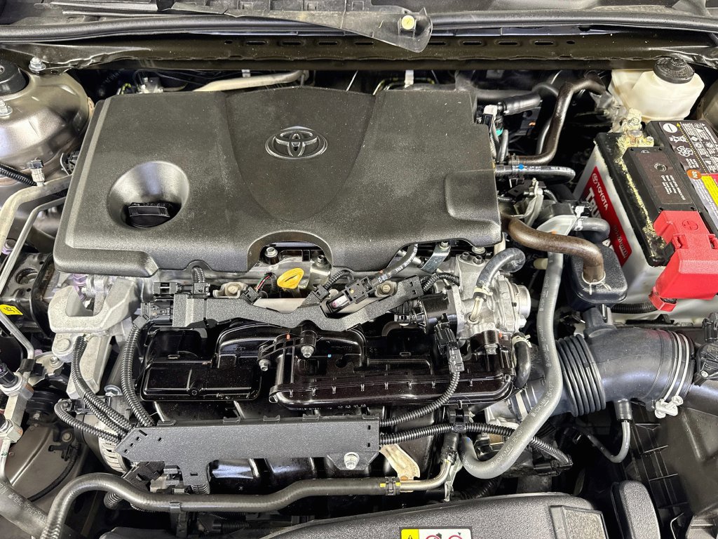 Used 2021 Toyota Camry XLE FWD image 37