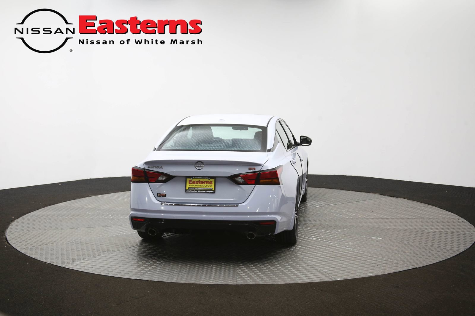 Used 2023 Nissan Altima 2.5 SR w/ SR Premium Package FWD image 37
