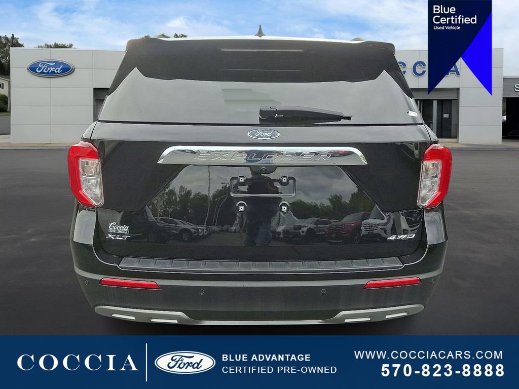 Certified 2022 Ford Explorer XLT w/ Equipment Group 202A image 5
