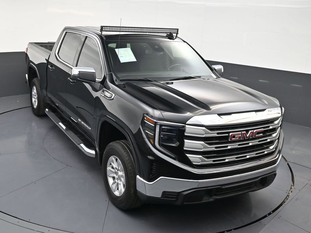 Used 2024 GMC Sierra 1500 SLE image 18