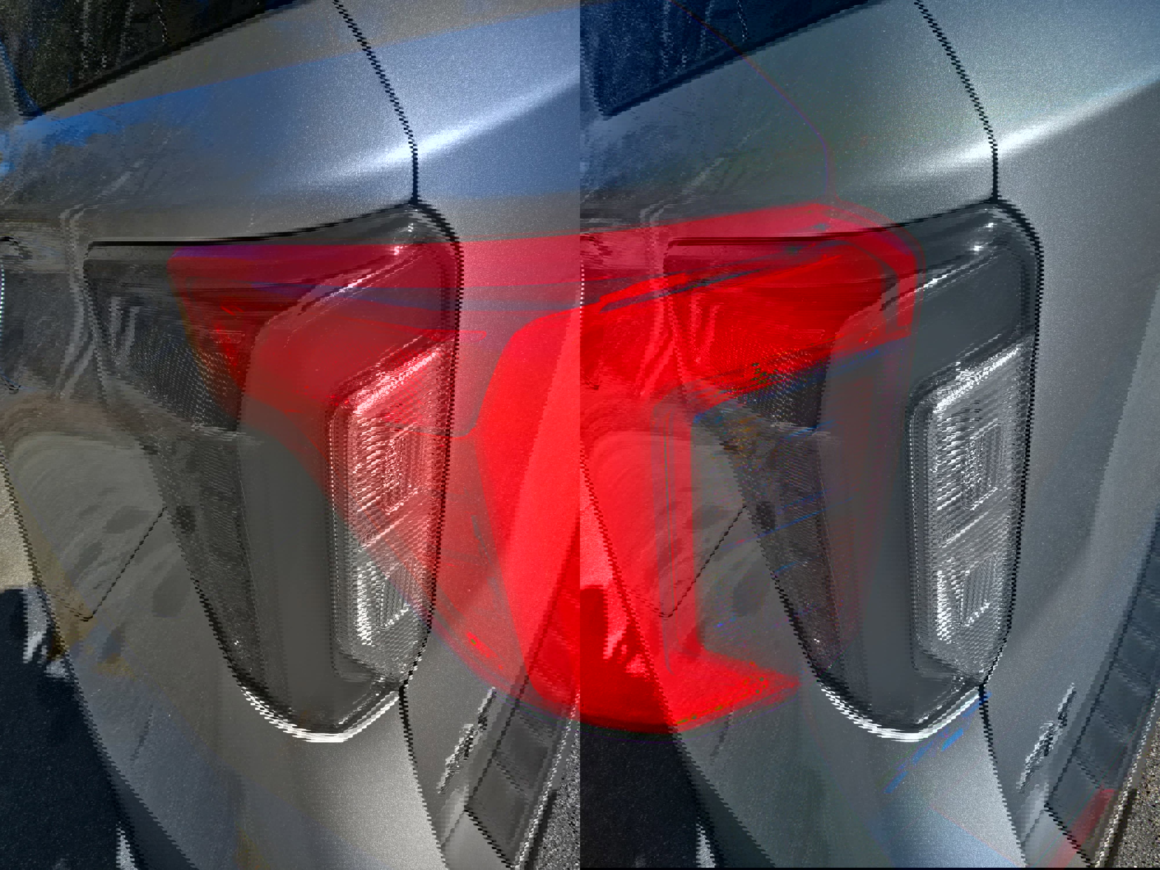 Used 2023 Ford Explorer XLT w/ Equipment Group 202A image 35