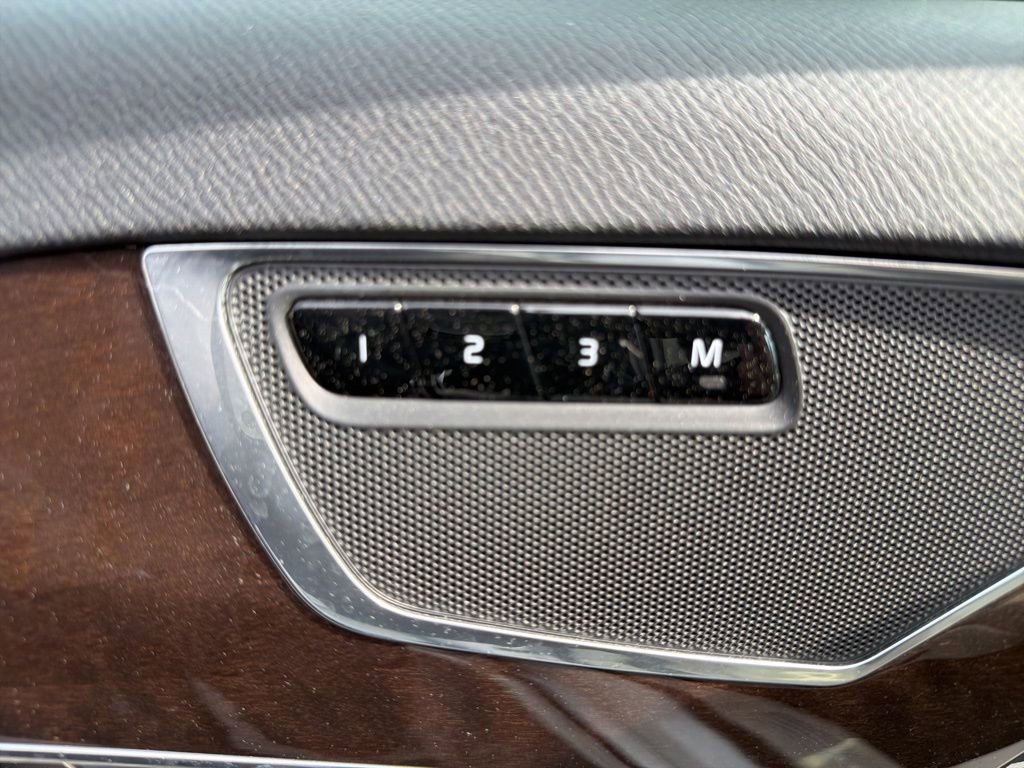 Used 2019 Volvo XC90 T6 Momentum image 18