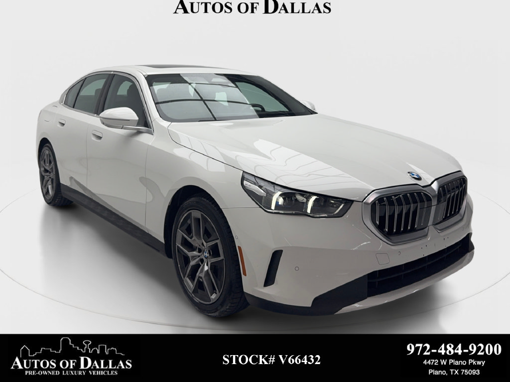 Used 2026 BMW 530i RWD image 1