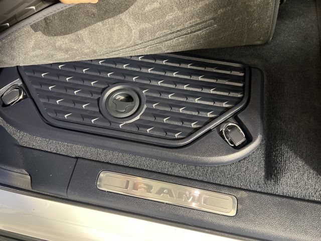 Certified 2025 RAM 1500 Tungsten w/ Towing Technology Group AWD/4WD image 25