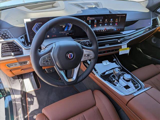 Used 2026 BMW ALPINA XB7 AWD/4WD image 3