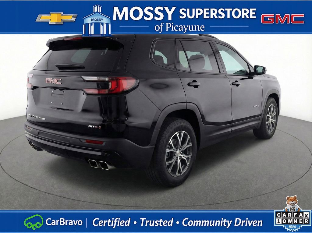 Certified 2024 GMC Acadia AT4 w/ Luxury Package AWD/4WD image 10