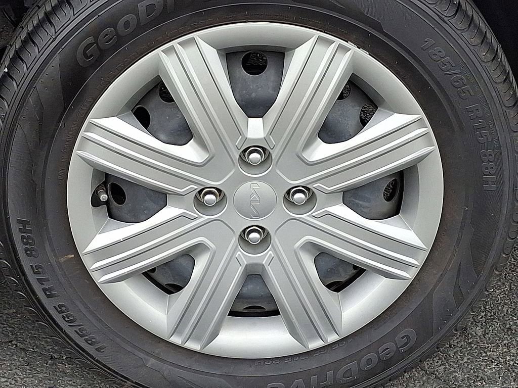 Certified 2023 Kia Rio LX image 11