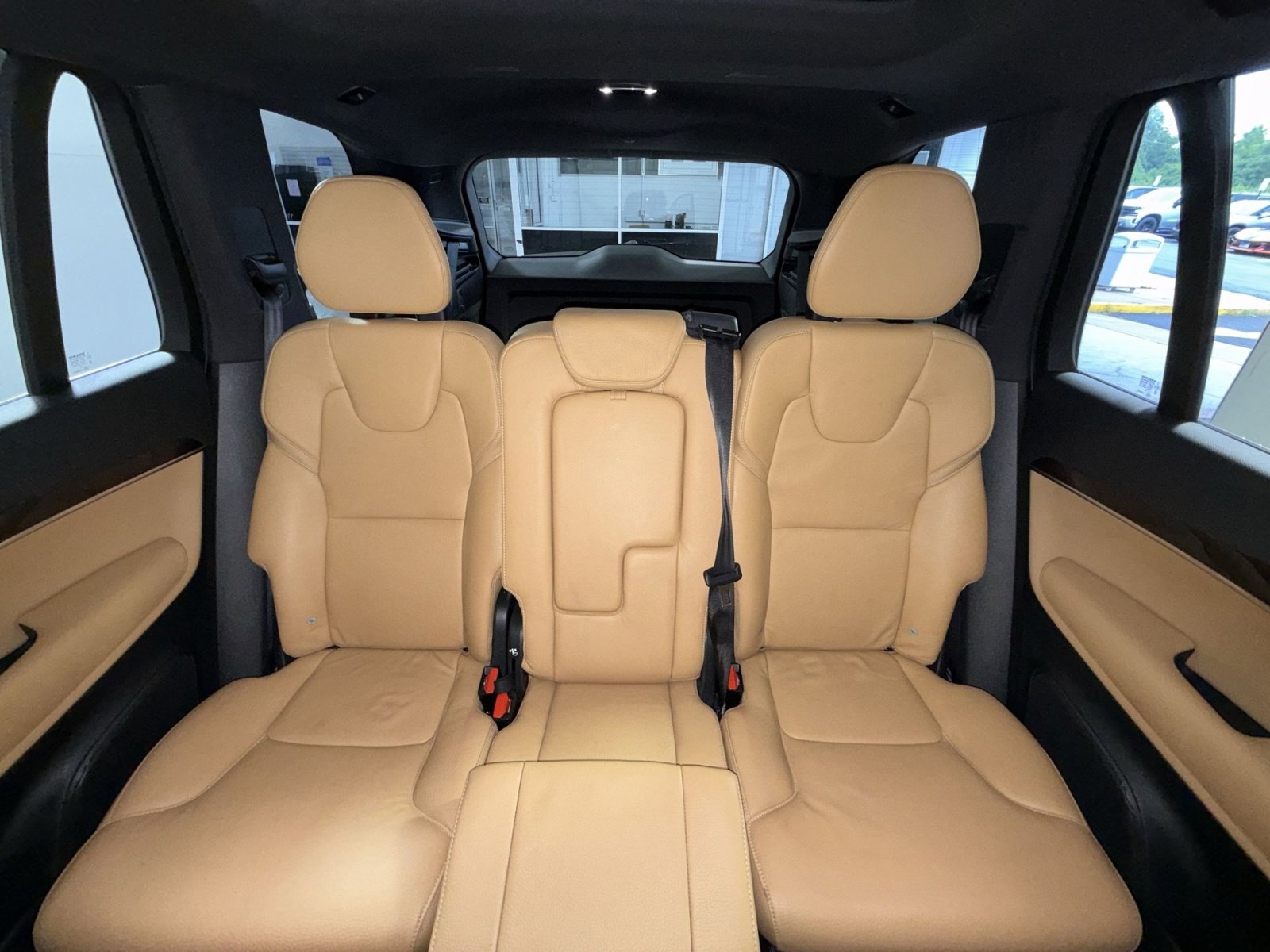 Used 2019 Volvo XC90 T6 Momentum w/ Advanced Package AWD/4WD image 25