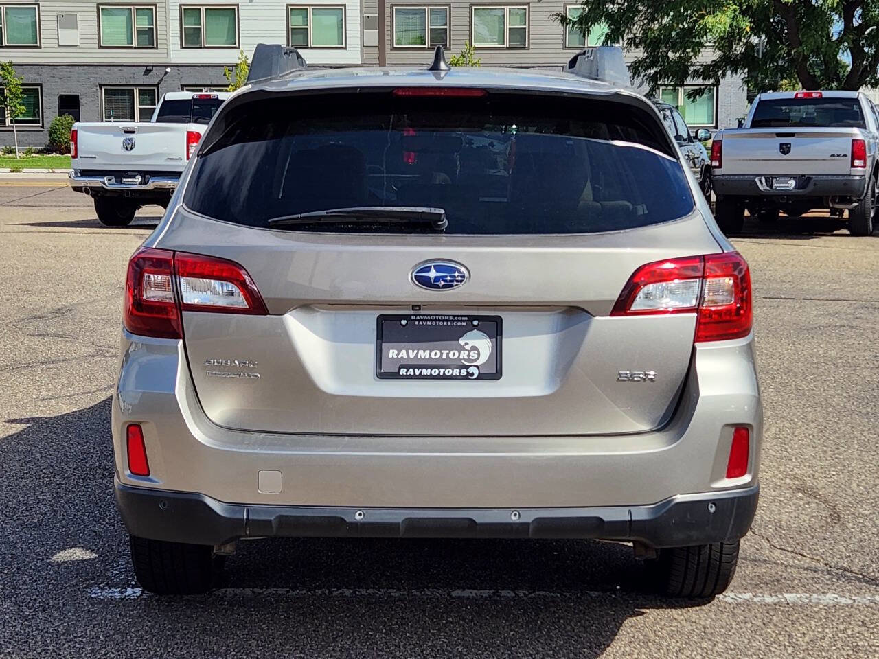 Used 2017 Subaru Outback 3.6R Limited image 8