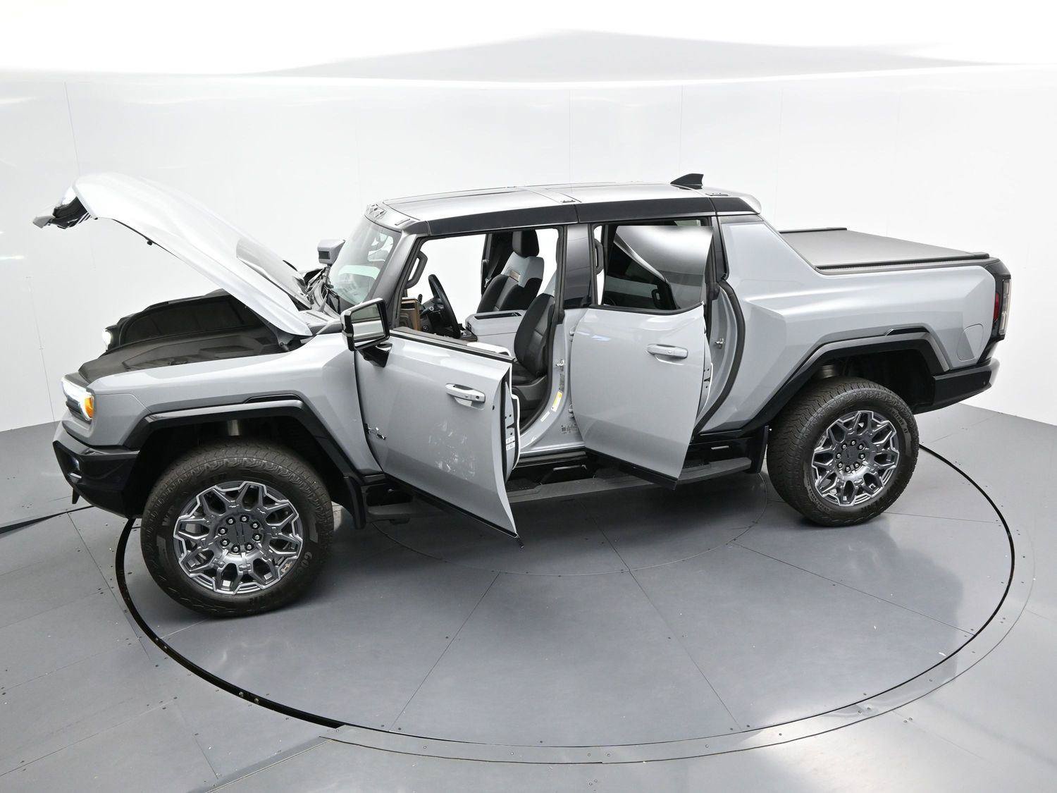 Used 2024 GMC Hummer EV 3X AWD/4WD image 48