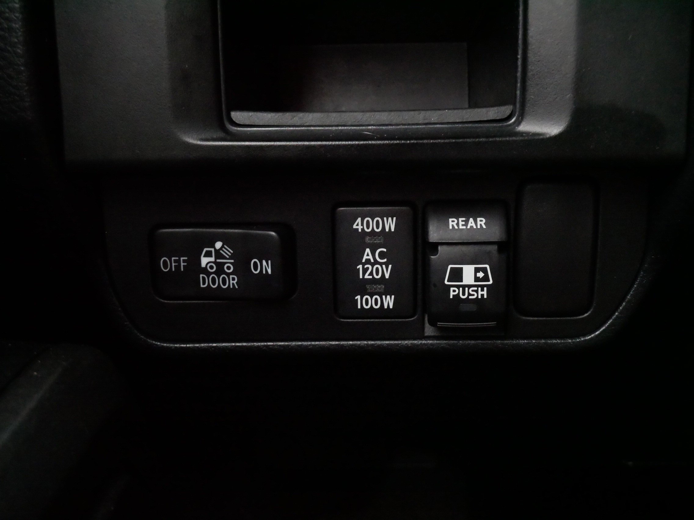 Used 2017 Toyota Tacoma TRD Off-Road AWD/4WD image 26