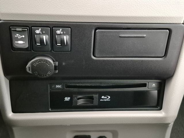Used 2016 Toyota Sienna XLE Premium image 17