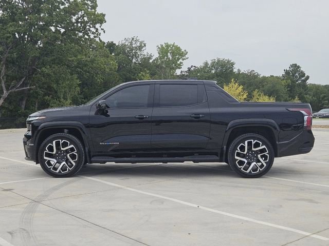 New 2024 Chevrolet Silverado EV RST image 6