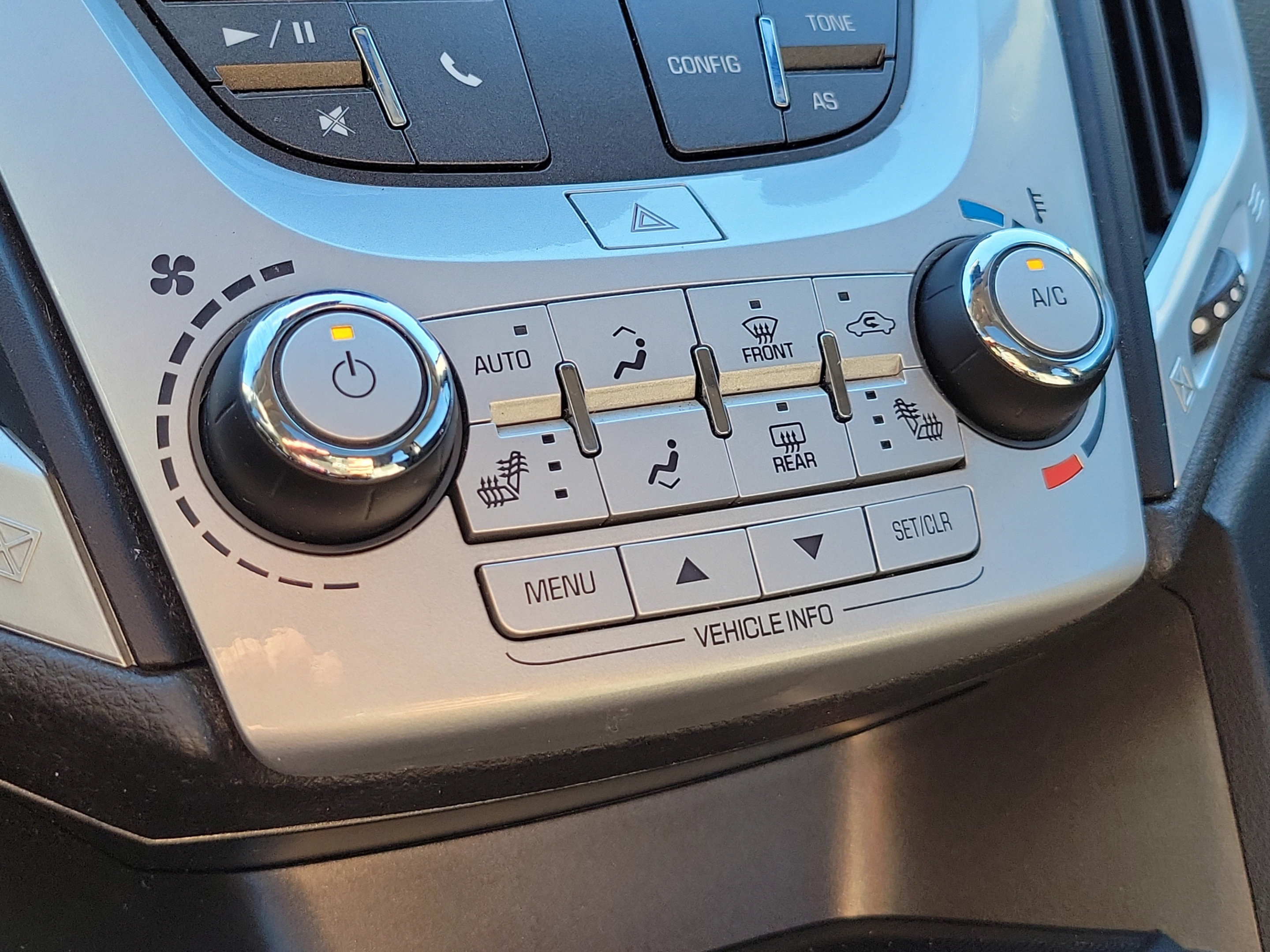Used 2016 GMC Terrain SLE w/ Chrome Edition FWD image 28