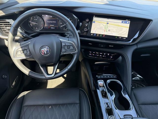 Used 2023 Buick Envision Avenir image 11