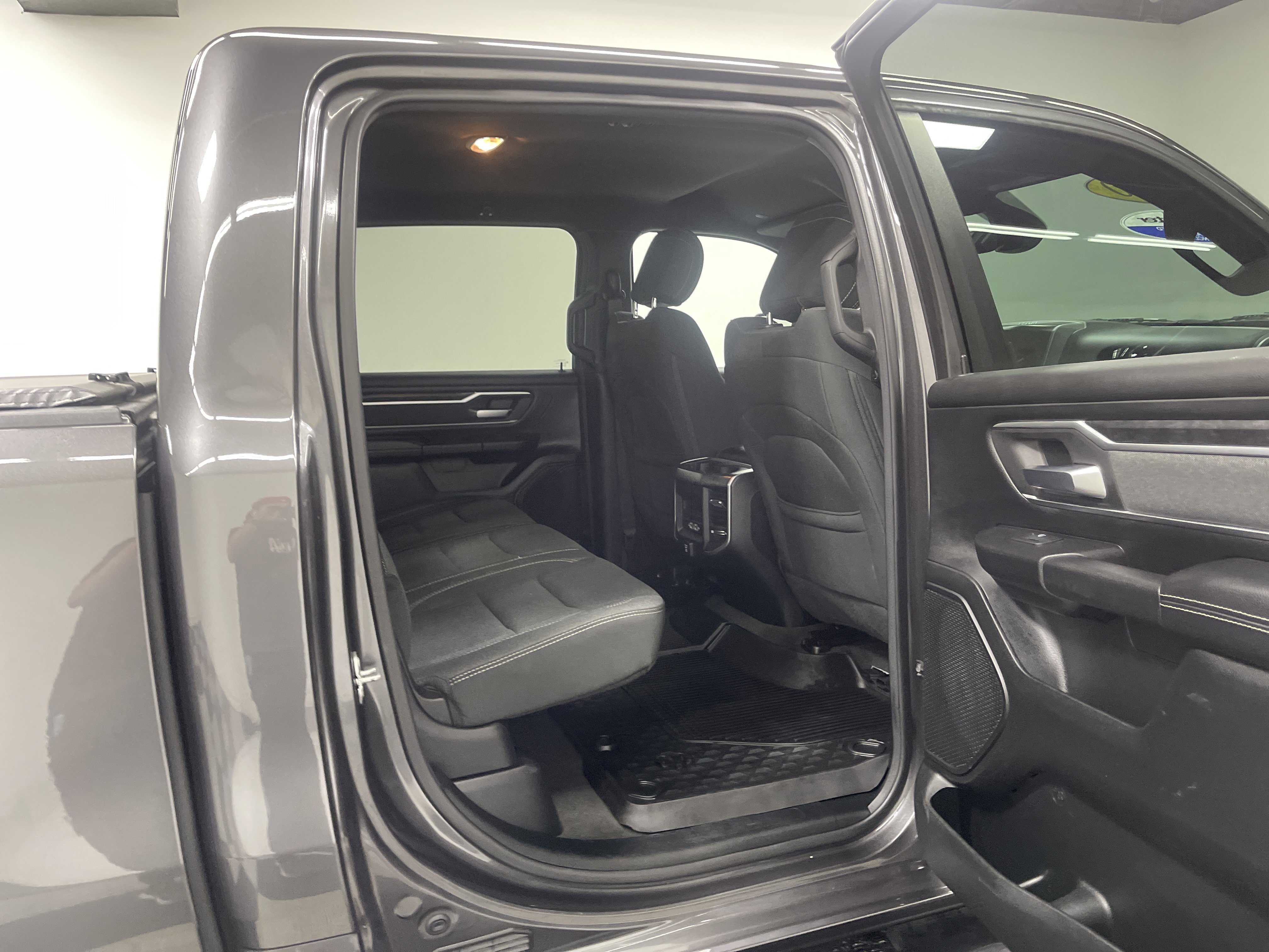 Used 2020 RAM 1500 Big Horn image 19