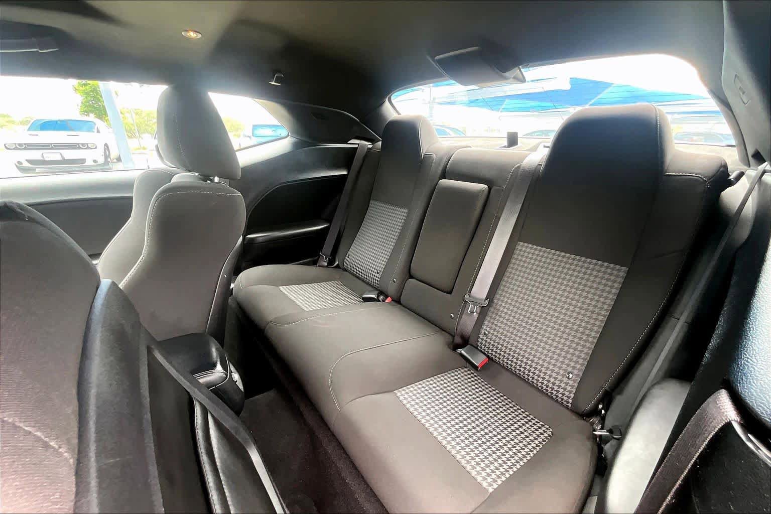 Used 2023 Dodge Challenger R/T RWD image 21