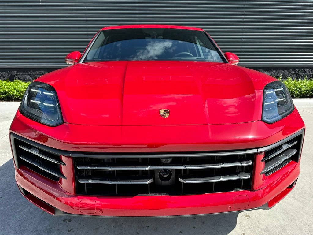 Certified 2025 Porsche Cayenne E-Hybrid AWD/4WD image 7