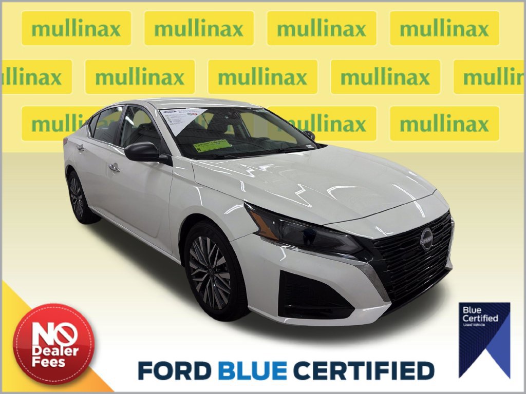 Used 2025 Nissan Altima 2.5 SV