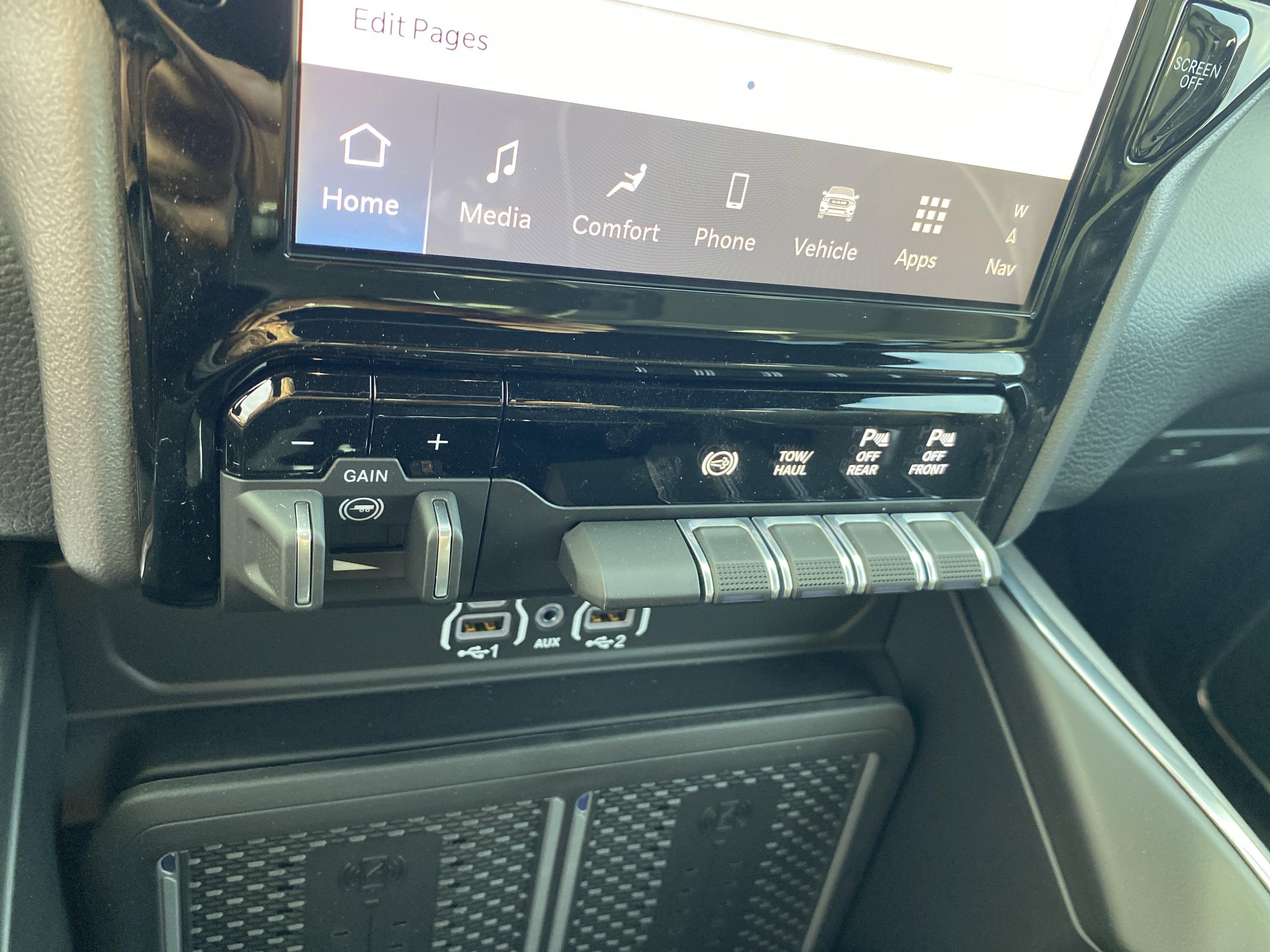 New 2026 RAM 2500 Laramie w/ Night Edition image 16