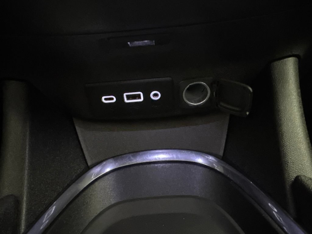 Used 2024 Chevrolet Malibu LT FWD image 28