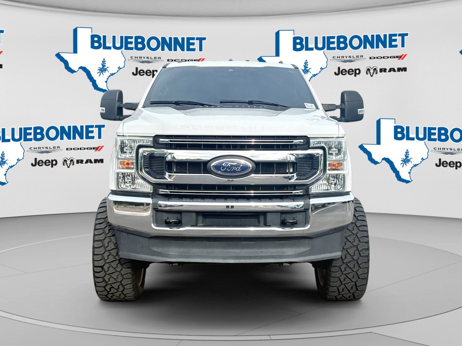 Used 2022 Ford F250 XL w/ STX Appearance Package AWD/4WD image 2