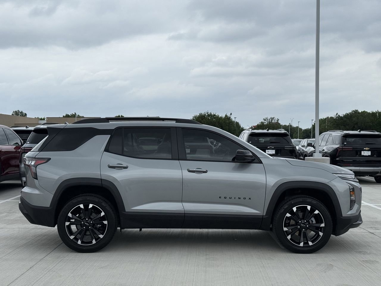 Certified 2026 Chevrolet Equinox RS w/ Convenience Package III image 3