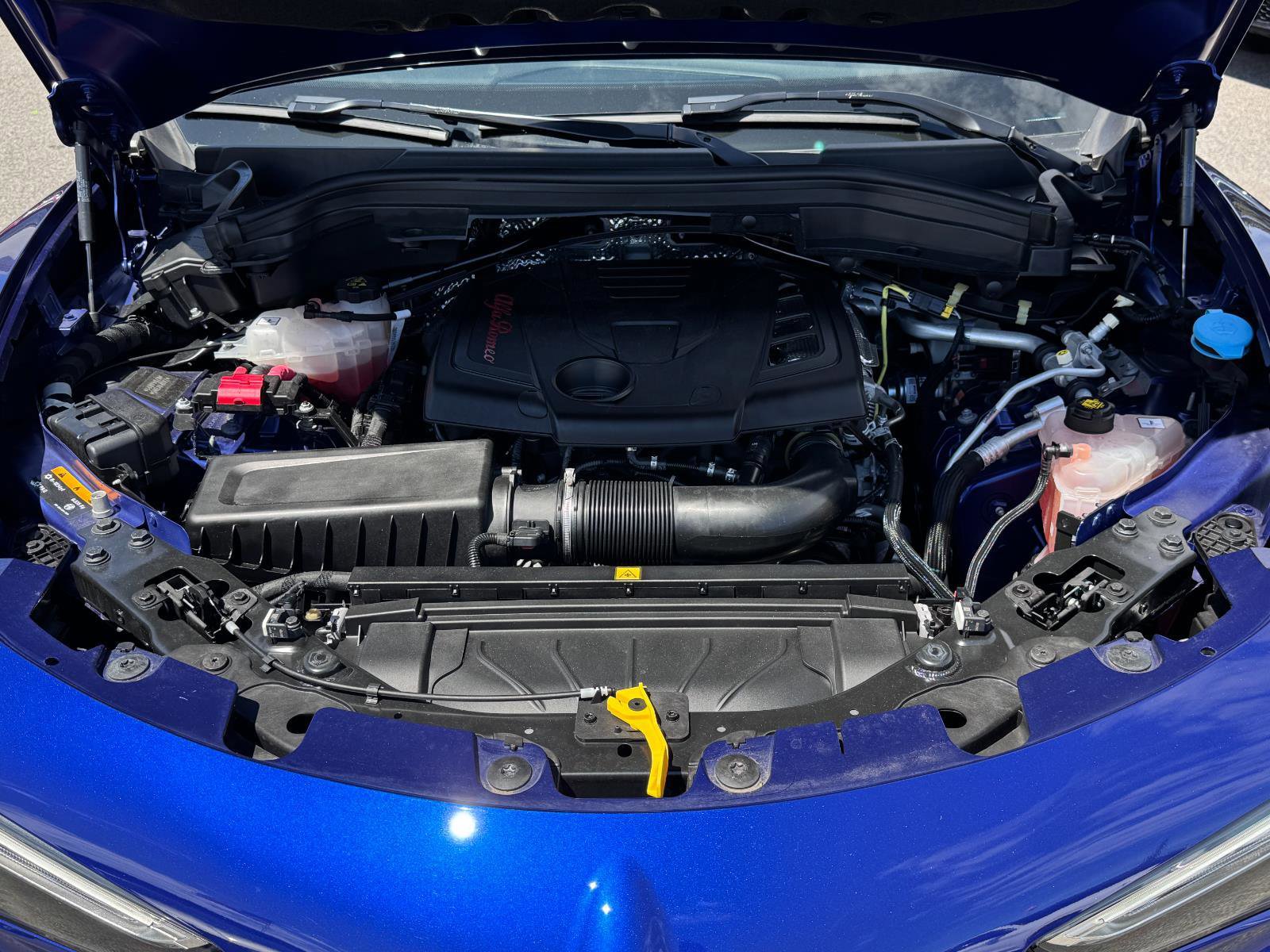 Used 2022 Alfa Romeo Stelvio Ti image 29