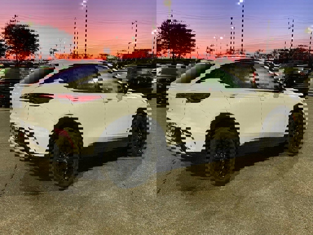 Used 2025 Buick Envista Sport Touring image 5