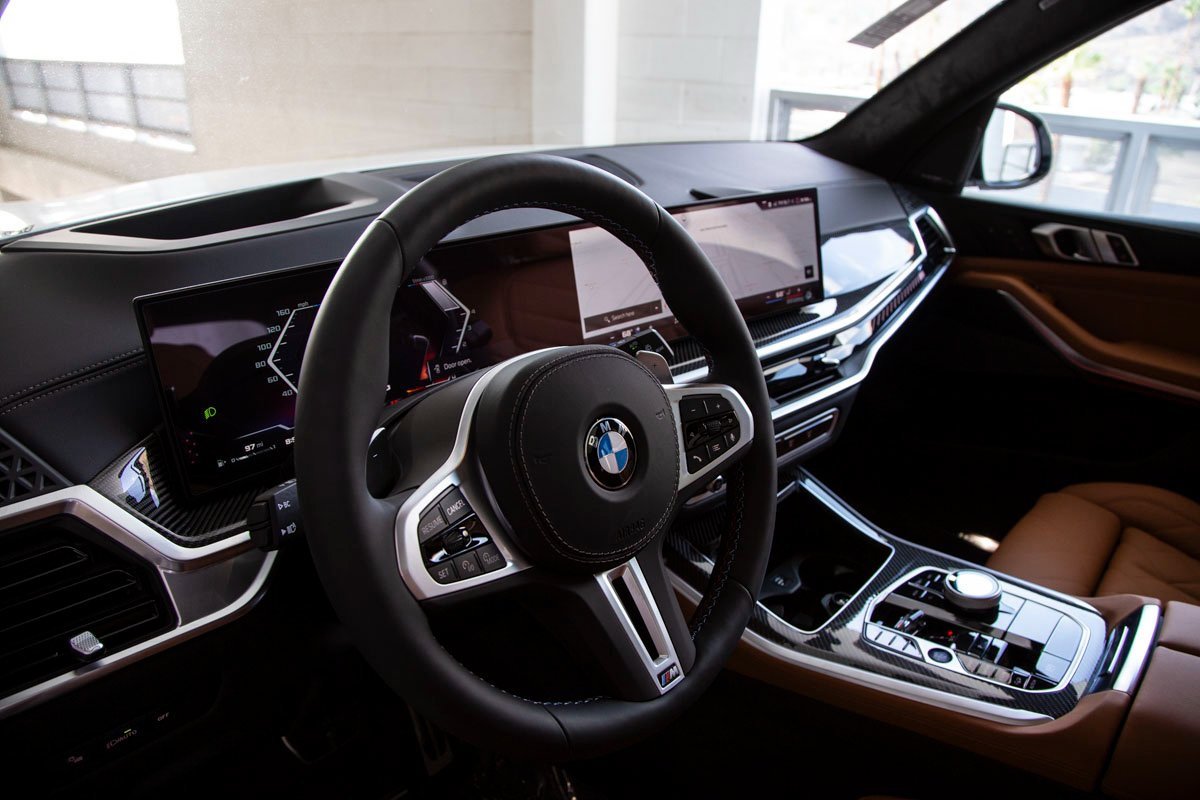 New 2026 BMW X5 M60i image 17