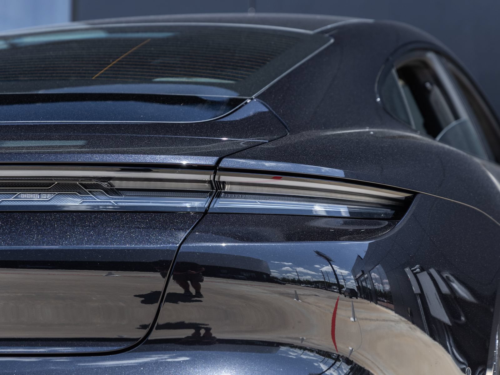 New 2026 Porsche Taycan GTS AWD/4WD image 17