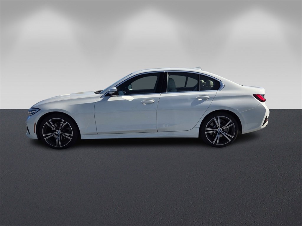 Certified 2022 BMW 330i Sedan w/ Driving Assistance Package image 7