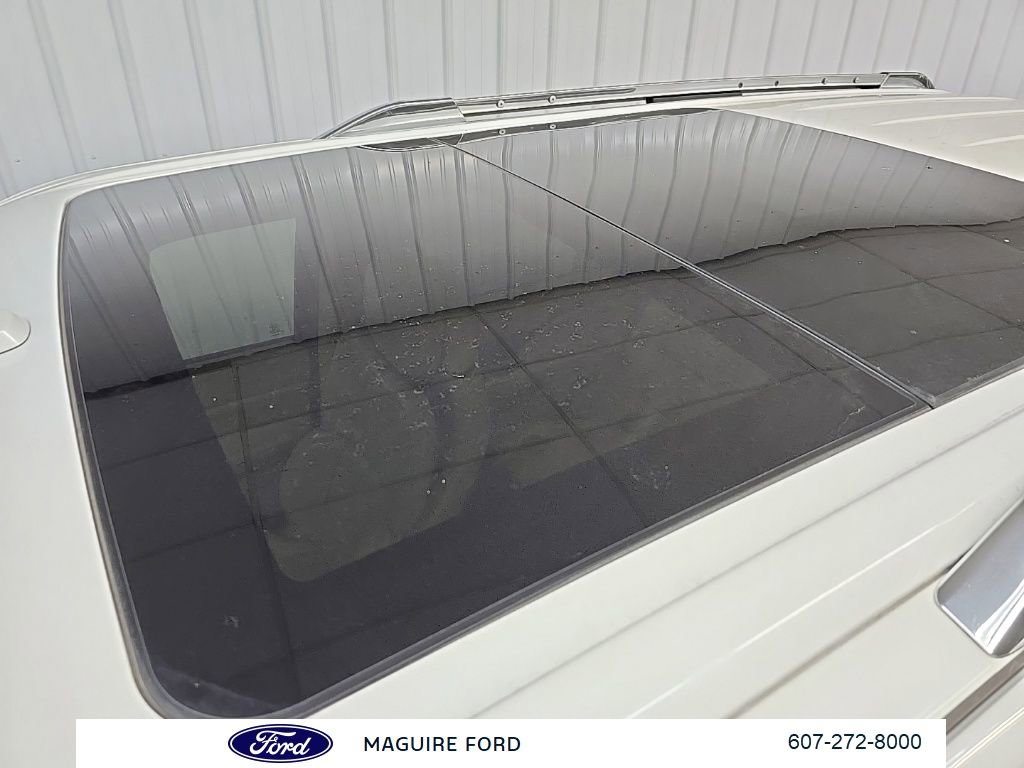 Used 2020 Lincoln Navigator Reserve w/ Luxury Package image 16