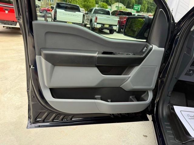 Used 2025 Ford F150 XL w/ Equipment Group 103A High AWD/4WD image 18