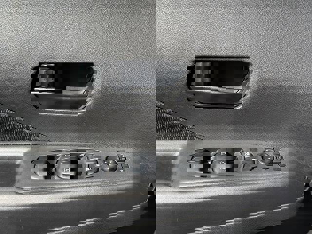 Used 2024 Nissan Kicks S image 22