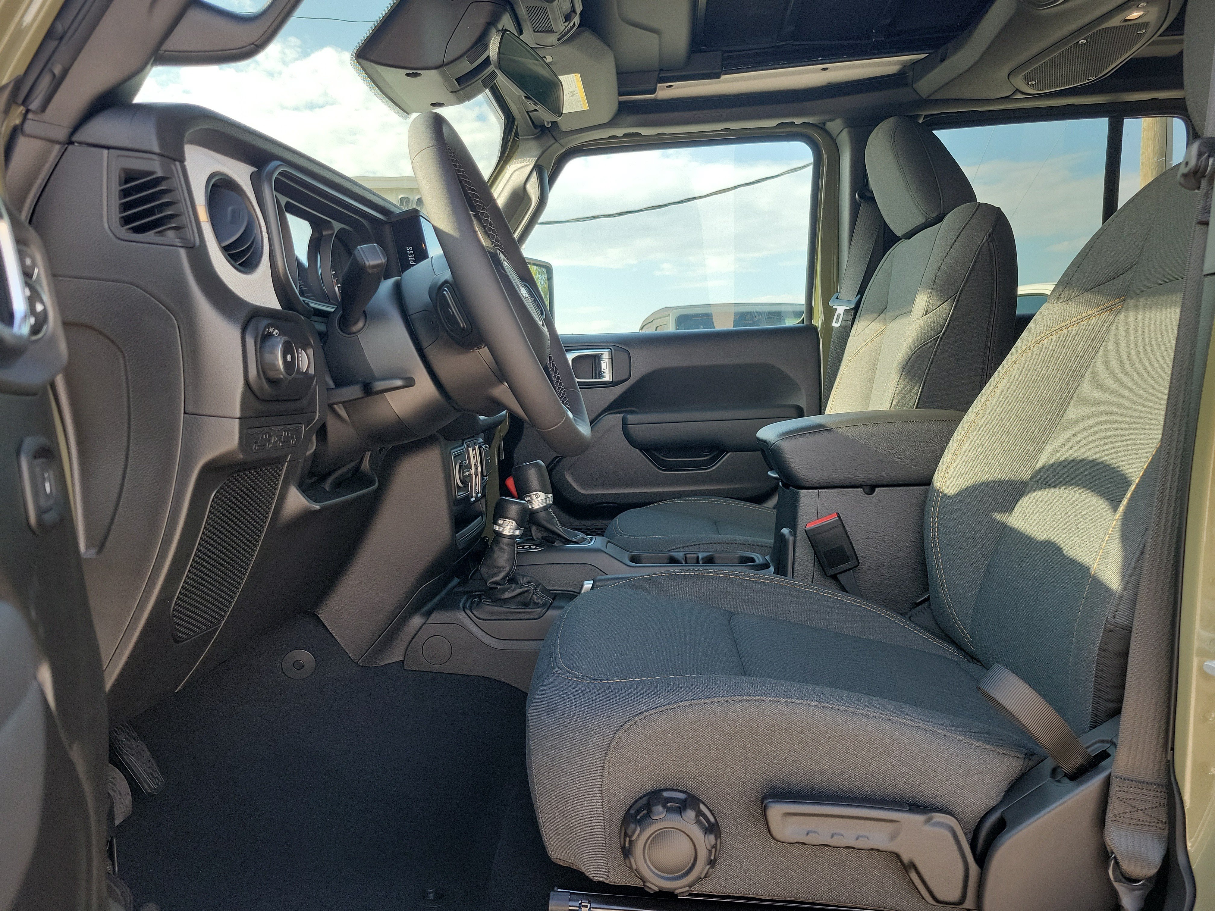New 2026 Jeep Wrangler Unlimited Sport AWD/4WD image 11