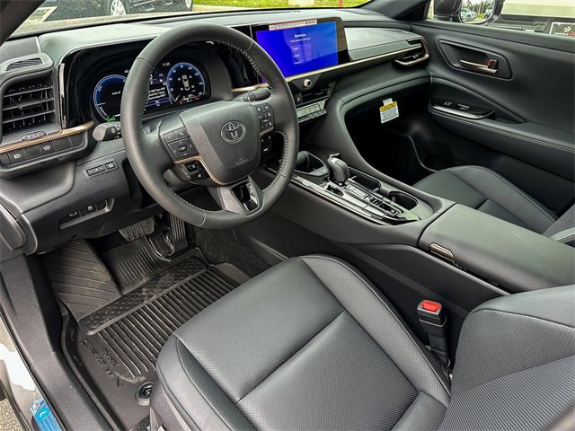 New 2026 Toyota Crown XLE image 12