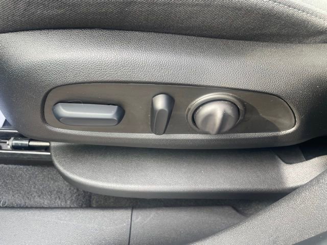 Used 2024 Chevrolet Equinox LT image 15