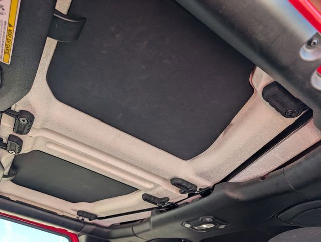 Used 2018 Jeep Wrangler Unlimited Sport S image 13