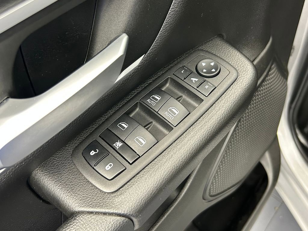 Used 2023 RAM 1500 Big Horn RWD image 15
